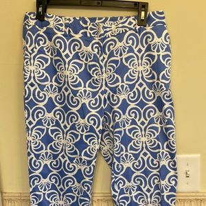 Vineyard Vines Spandex Capris. Size 8